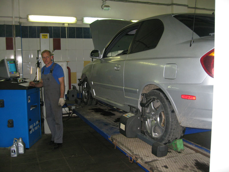 Сход развал - техцентр SbMotors в Марьино