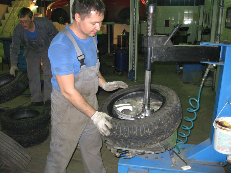 Шиномонтаж - техцентр SbMotors в Марьино